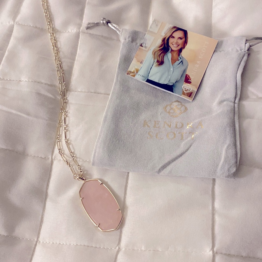 Kendra Scott rose quartz necklace, gold chain